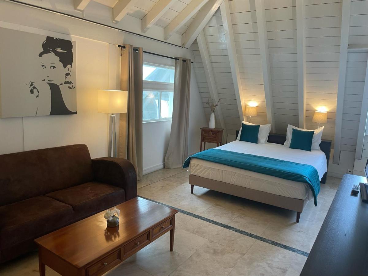 L'Hotel By Hostellerie Du Chateau โรลเลอ ภายนอก รูปภาพ