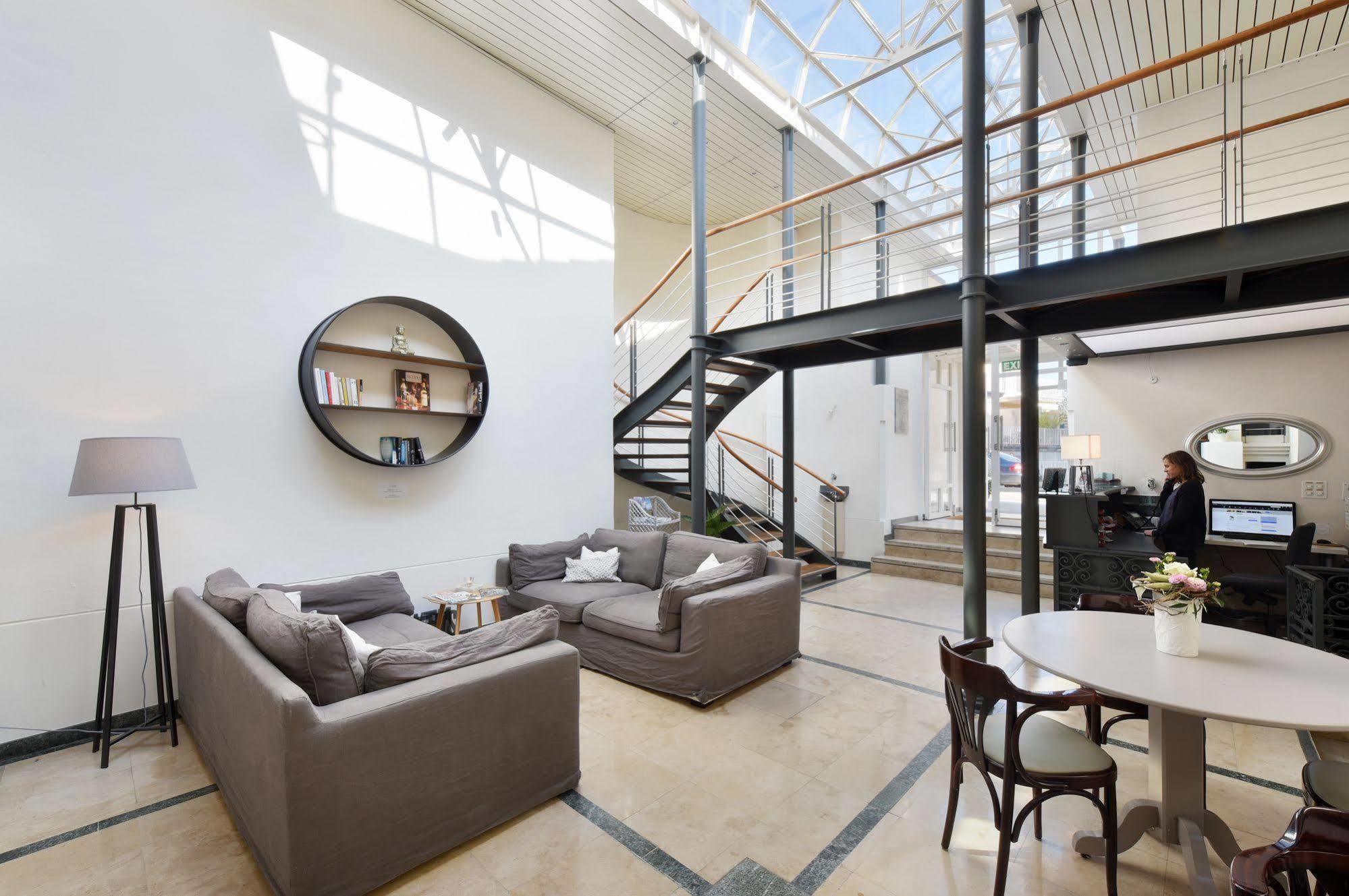 L'Hotel By Hostellerie Du Chateau โรลเลอ ภายนอก รูปภาพ